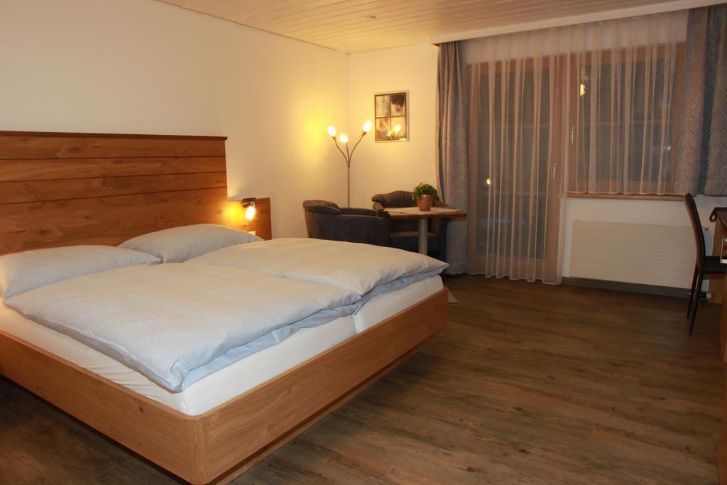 Apartment Madlaina Samnaun Phòng bức ảnh